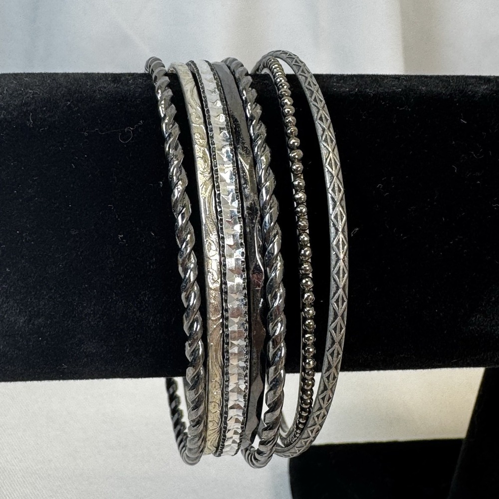 Lot Of 7 Gun Metal Color‎ /dark Gray Stackable Bangles